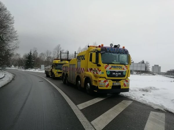 PRETOL ist vorbereitet, den fahrern auf der D1 sofort zu helfen